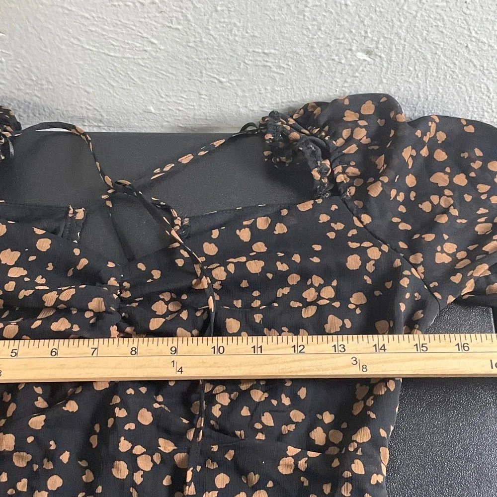 All in Favor Dress Black Tan‎ Patterned Babydoll Cinched Open Back Sz M Party
